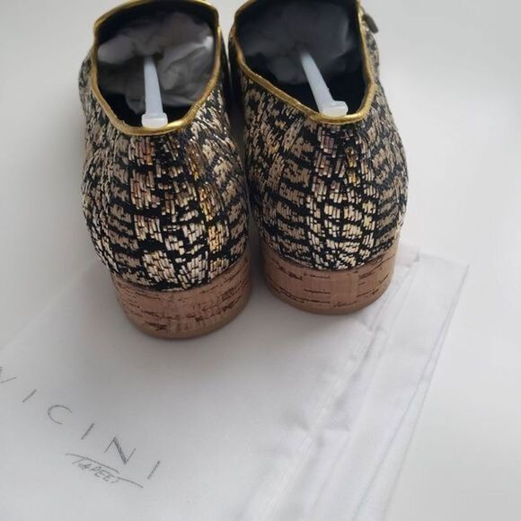 ‎Vicini - Picture 8 of 9